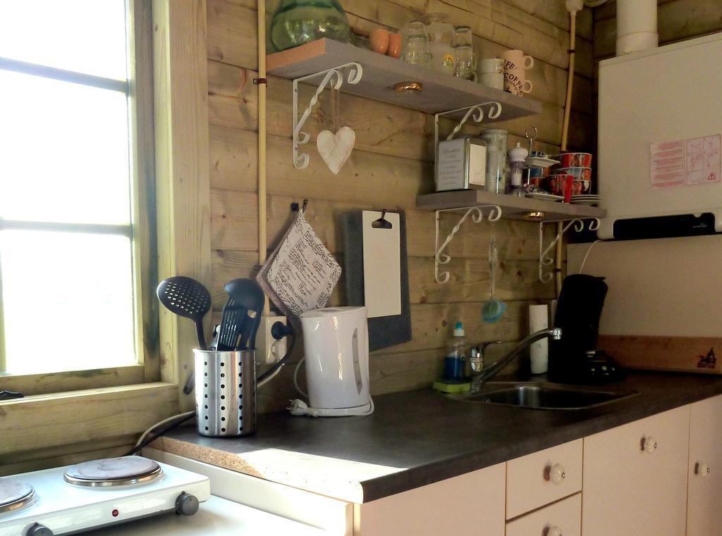 Bed En Breakfast De Pauw Wieringerwaard Ruang foto