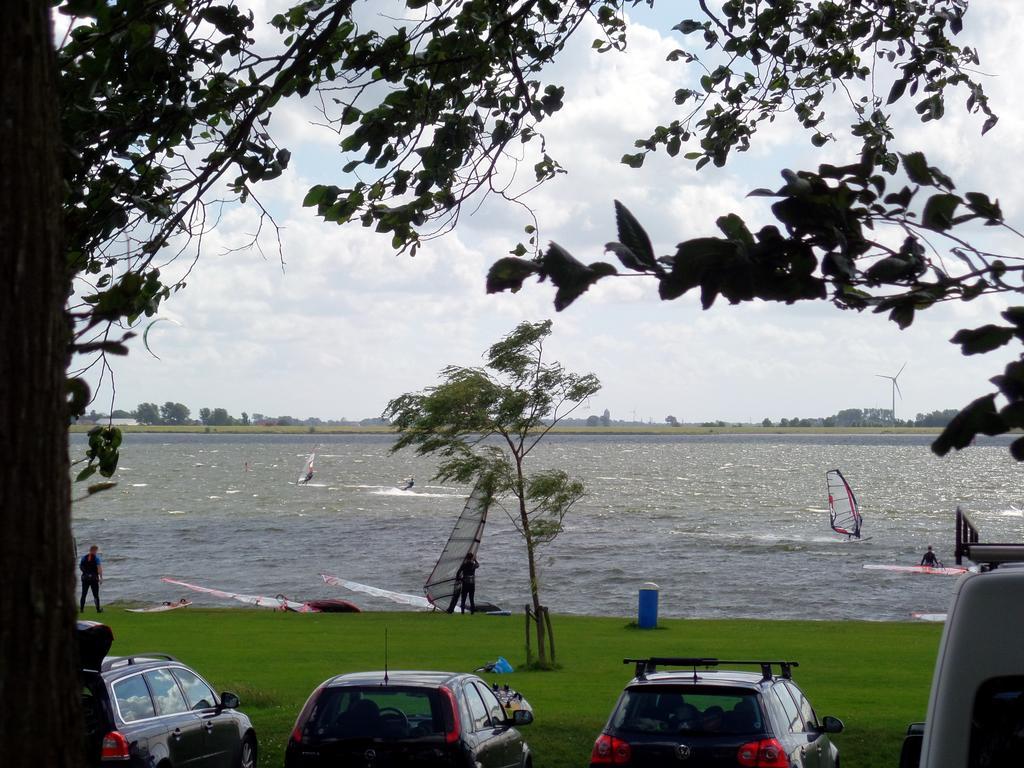 Bed En Breakfast De Pauw Wieringerwaard Bagian luar foto
